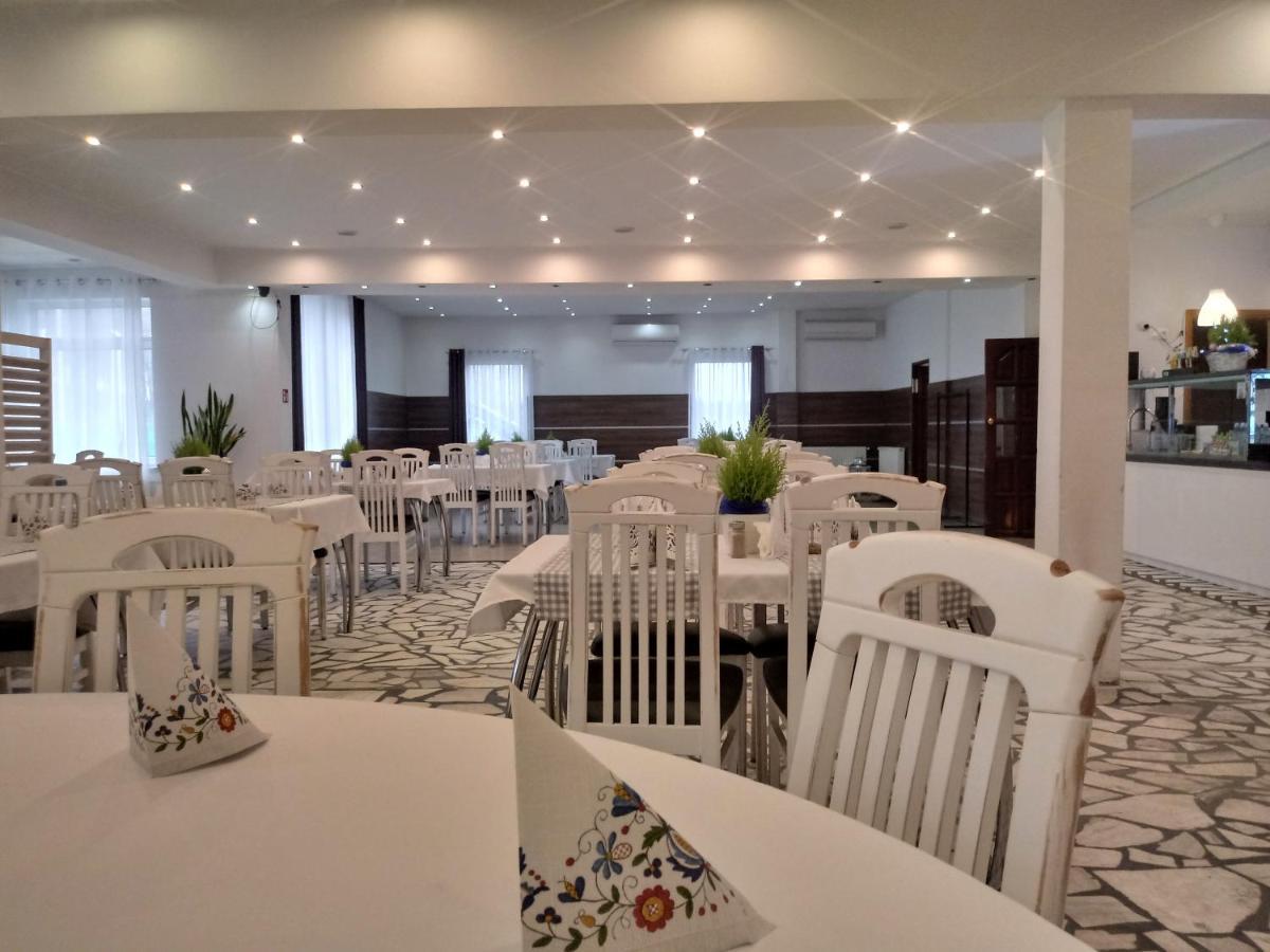 Hotel Milosz Restauracja, Basen Dla Dzieci, Sala Zabaw, Silownia Kartuzy Esterno foto